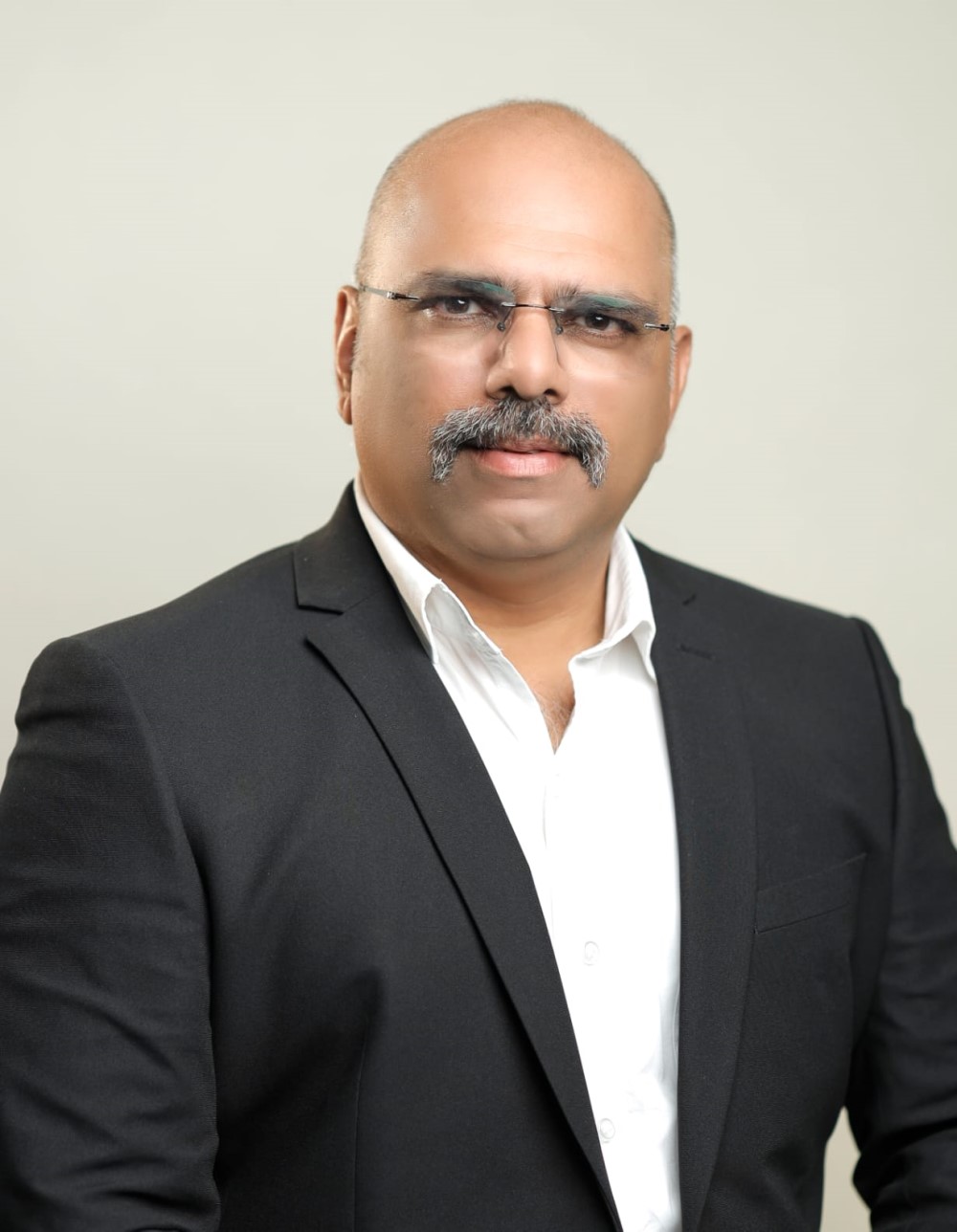 Mr. Rajit Balkrishna Ghalsasi